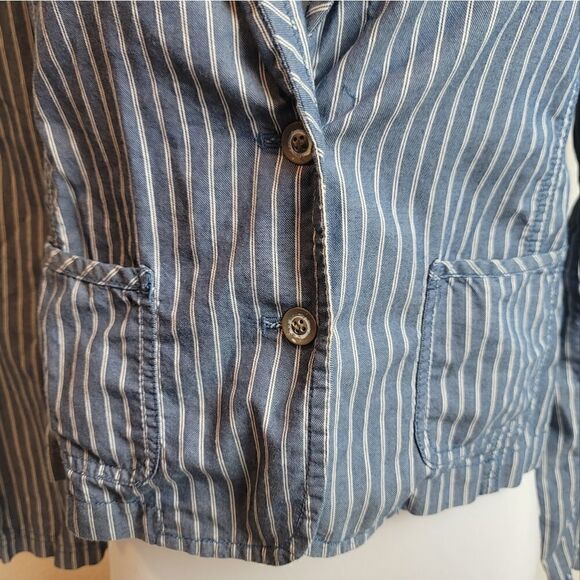 CASLON Striped Blazer  - Picture 3 of 8